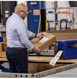 Stacjonarna drukarka etykiet i6100 300 dpi w zestawie ze skanerem V2200 i6100-V2200-KIT-EU